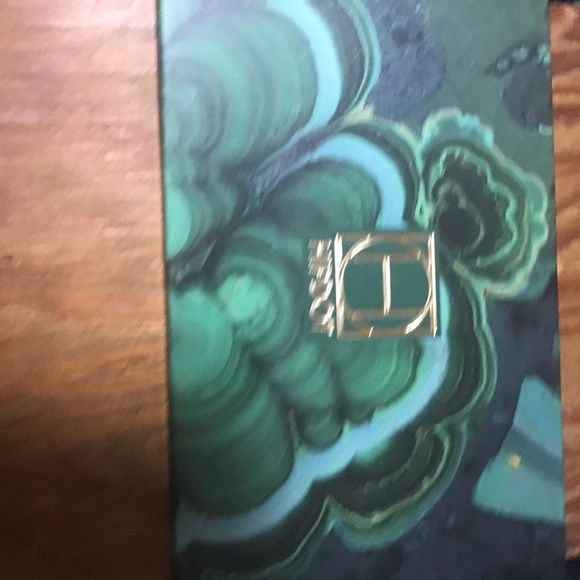 Hipdot Cenote eyeshadow pallet, bnib - Picture 4 of 7